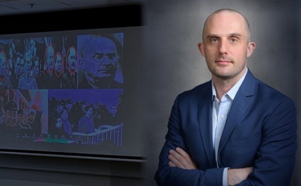 „Partijos interesai – pirmiausia“: J. Torigian Vilniuje skaitys paskaitą apie Kiniją ir Xi...